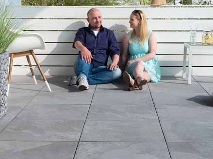 Detail_Alpine_Grey_Balcony