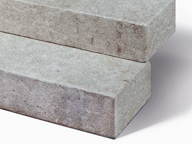 Blokové schody vápenec Camino Grey řezané na míru