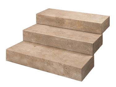 Blokové schody Travertin Noce vystaven