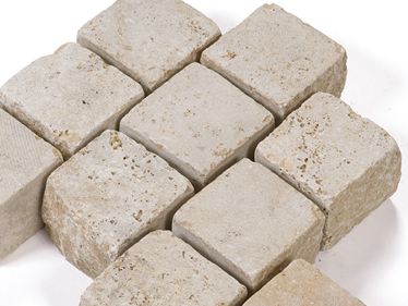 Travertinová dlažba Medium 10x10x8 cm