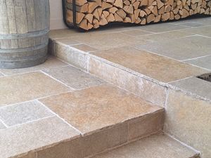 Limestone_Java_SandStairsJ