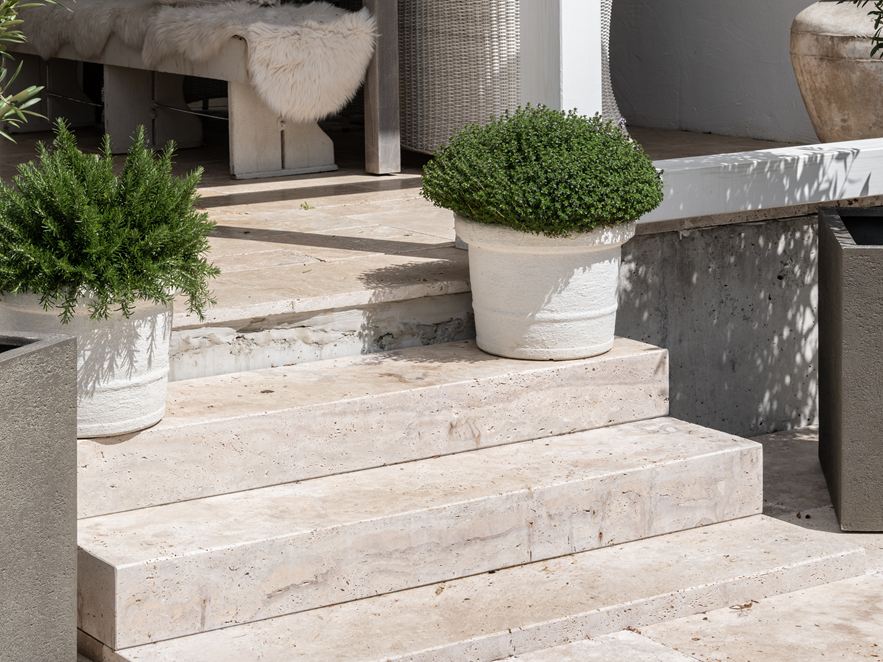 Section_Medium Vyberte Blokový schod 2