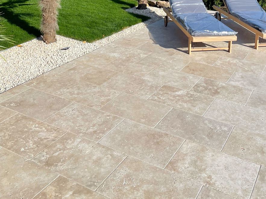 Trevertine_Medium_Select_pool (3)