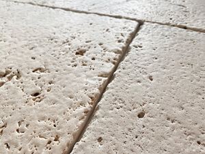 Travertin _chateau_beige_antique