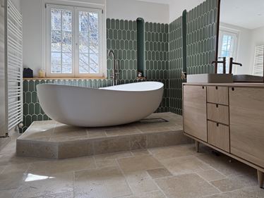 Zákaznické_foto_chateau_beige_bathroom