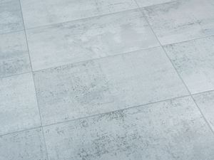 Betonové_vzhledové_dlaždice_Iron_Silver_close_up