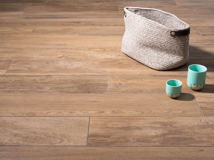 Dekorace na dlaždicích Urban Caramel