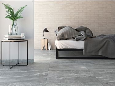 Ložnice s dlaždicemi Dolomit Silver