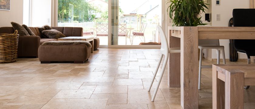 4_ID1211_Travertine-Medium-interior-pt-4 Dlaždice Záhlaví