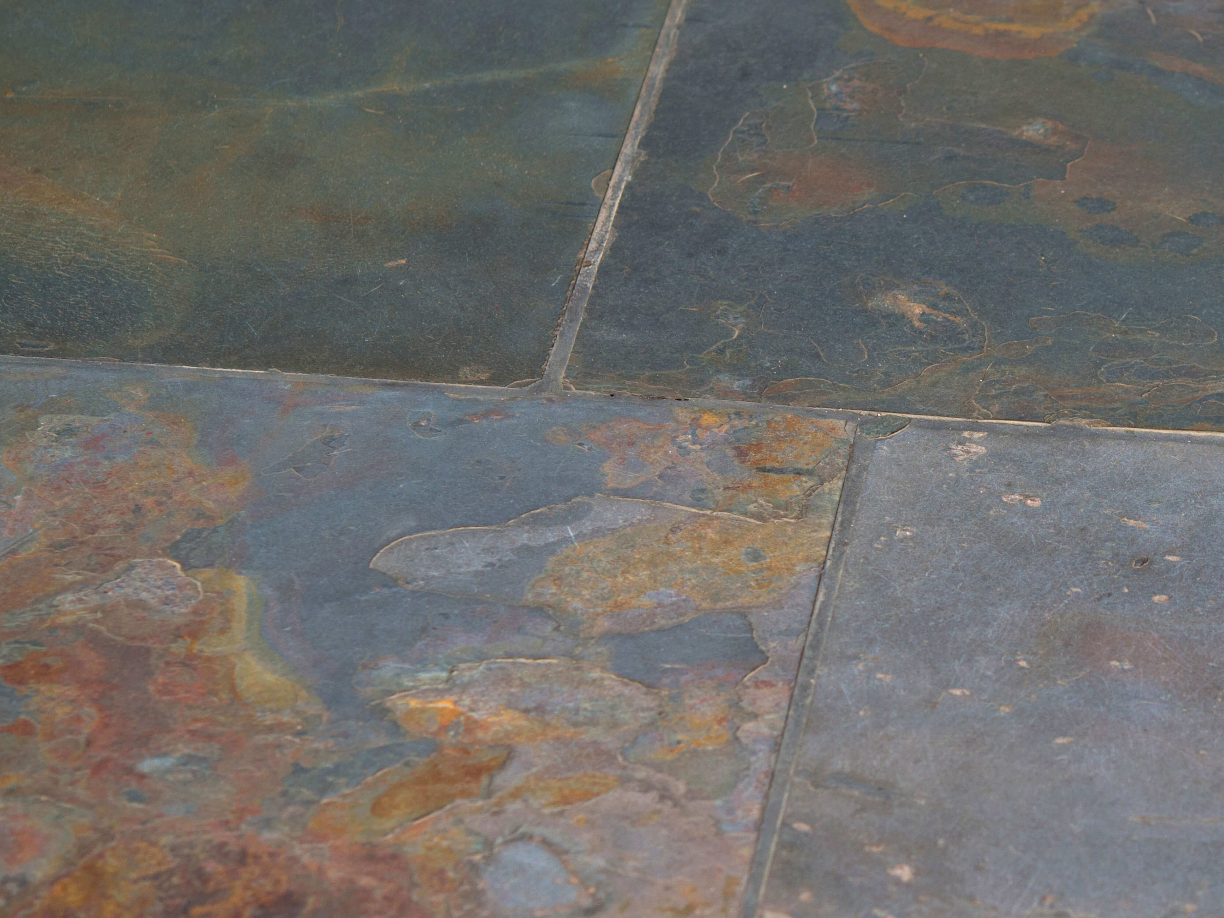 Detail: Detail břidlicových dlaždic Peacock