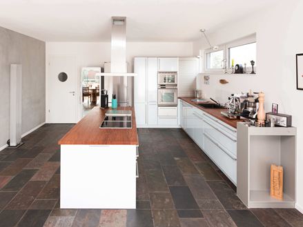 Dlaždice Peacock v ultramoderní kuchyni