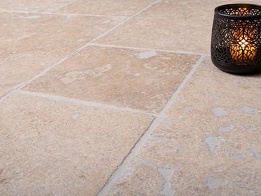 Ivory Cream s černým dekorem Galerie 1