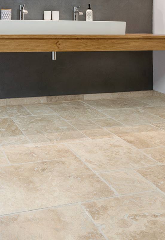 Desktopl Tiles_Travertine_Ivory-Cream_Bathroom