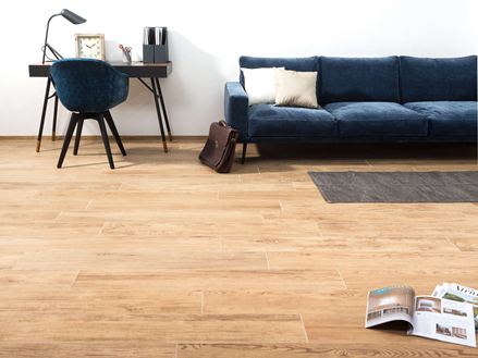 Obývací pokoj s kameninovými obklady Urban Honey