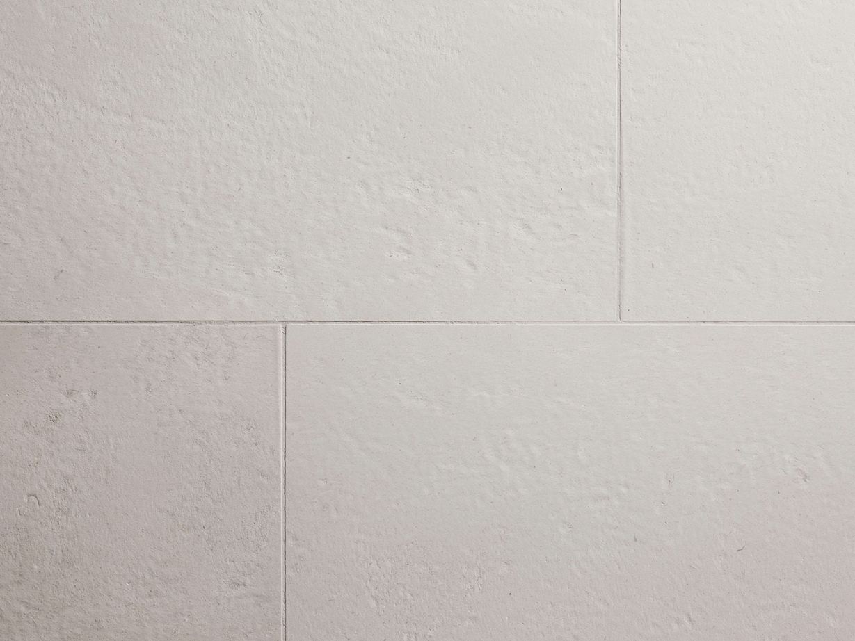 Dlaždice Miros, kartáčované, pohled zepředu