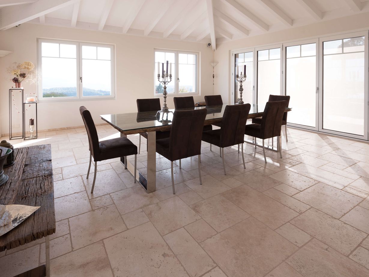 Travertinová dlažba Light tromlovaná, nevyrovnaná108