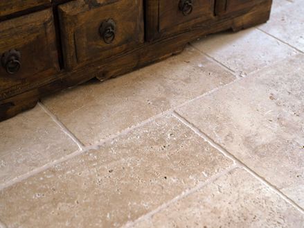 Rustikální nábytek na Medium