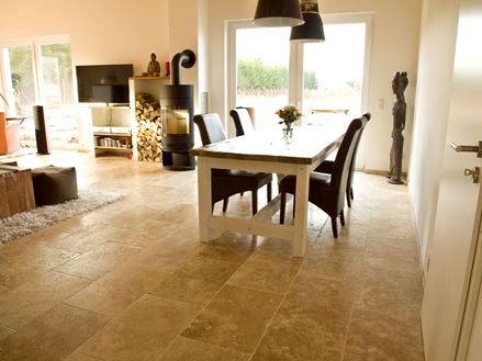 Fotografie zákazníka: Rustic dlaždice položené v jídelně a obývacím pokoji