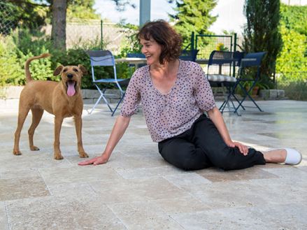 Travertinové desky se cítí opravdu dobře