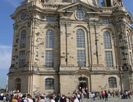 žlutý pískovec příklad drážďanský frauenkirche 43