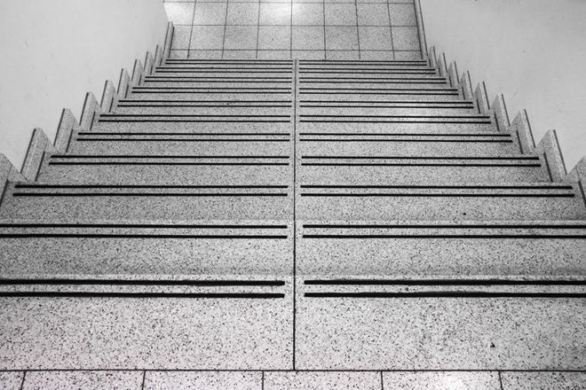 Žulové schody: reprezentativní, robustní a krásné!