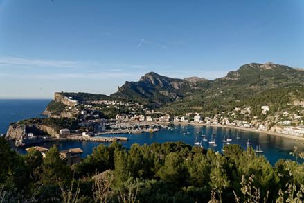 Malebný přístav Port de Sóller