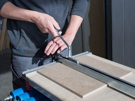 Řezání jemného materiálu js 2