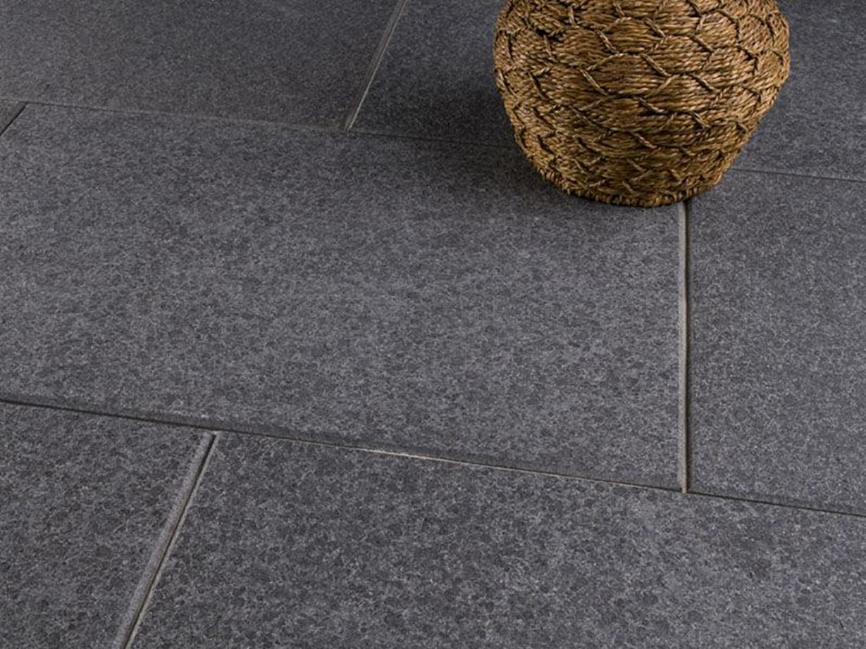 Desky Žulové čedičové Black Beauty velké 01