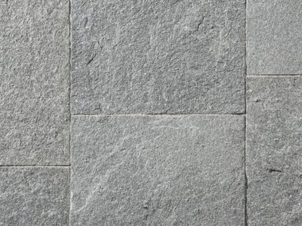 Křemenec Kavalas šedý přírodní kámen-02